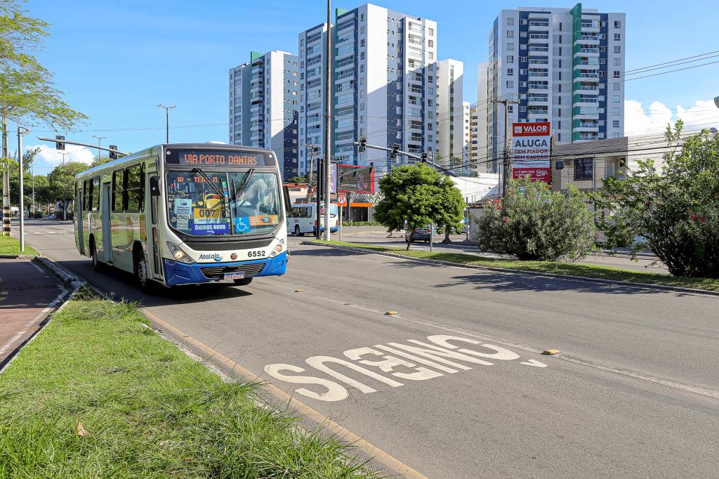 Corredores de ônibus de Aracaju entram em funcionamento nesta sexta-feira, 11 - SMTT Aracaju